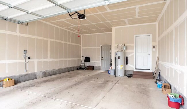 Building Photo - 20769 SE Shea Court