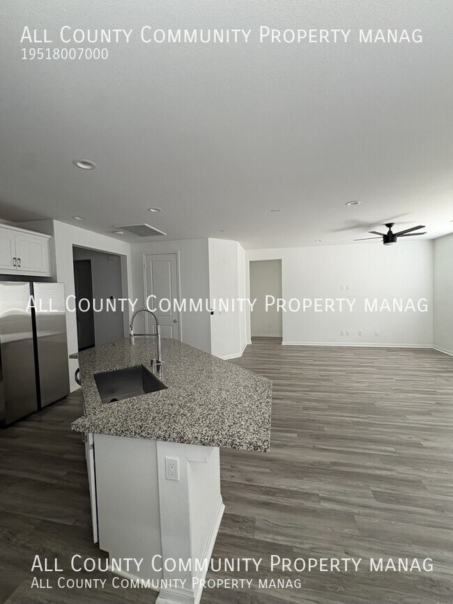 Building Photo - 33067 Muscadelle Ct