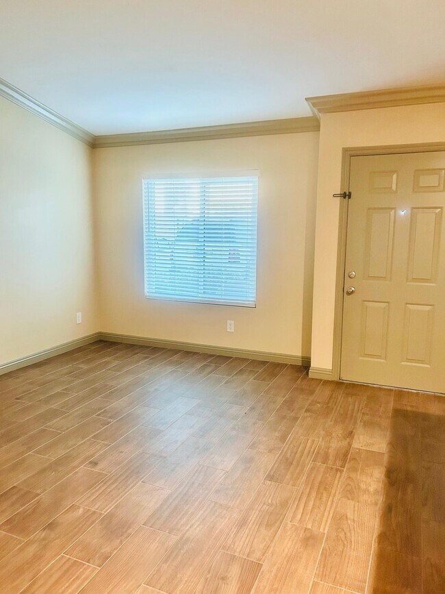 Building Photo - 40780 Breezy Pass Rd
