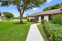 Building Photo - 73 Vía De Casas Norte