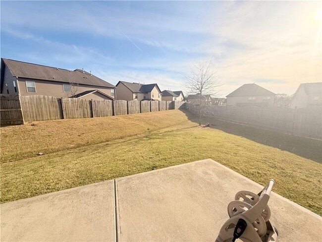 Building Photo - 1013 Autumn Dr