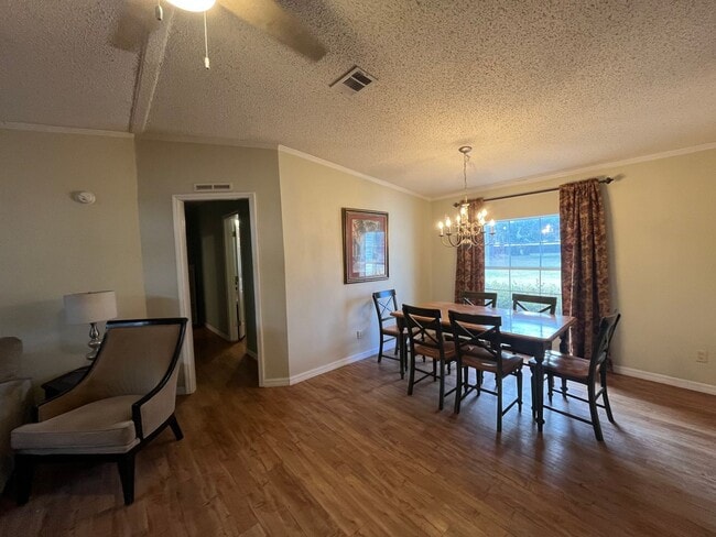 Building Photo - Spacious Furnished 3 Bedroom, 2 Bath Triple-Wide Manufactured Home – South of Live Oak, FL