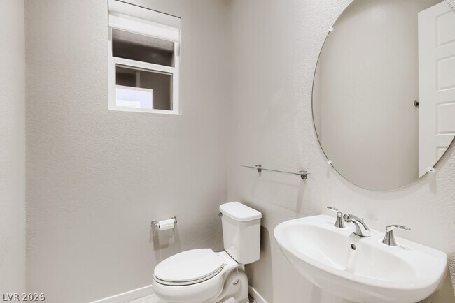 Building Photo - 342 Homeward Way