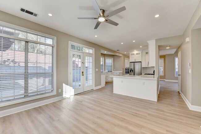 Building Photo - 12270 Osprey Dr