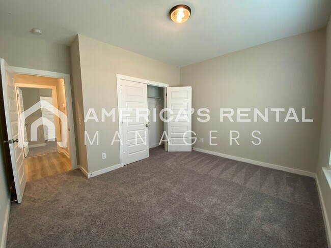 Building Photo - Roomy Home for Rent in Cullman, AL…6 Foot Privacy Fence. AVAILABLE NOW!!