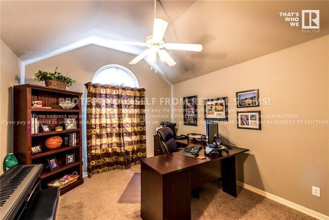 Building Photo - 3522 W Clearwood Dr