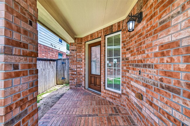 Building Photo - 24431 Ranchwood Springs Ln
