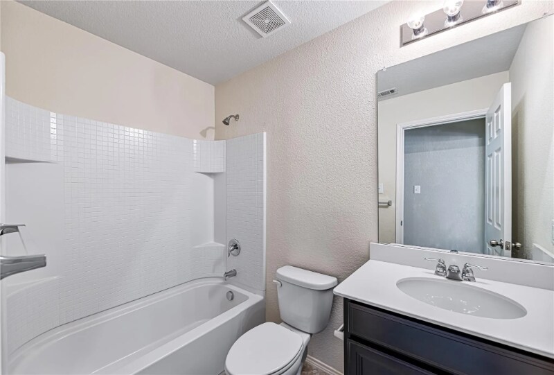 Building Photo - 1121 Rivers Creek Ln