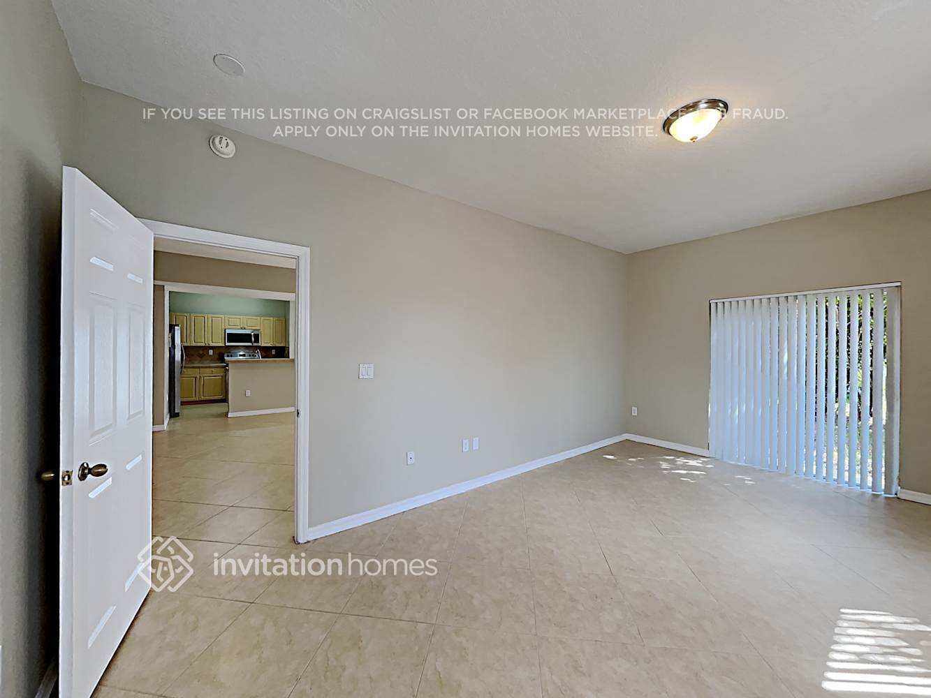 Building Photo - 5325 SW 134th Ave