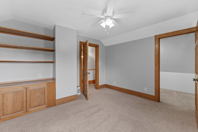 Building Photo - 1511 N 52nd St