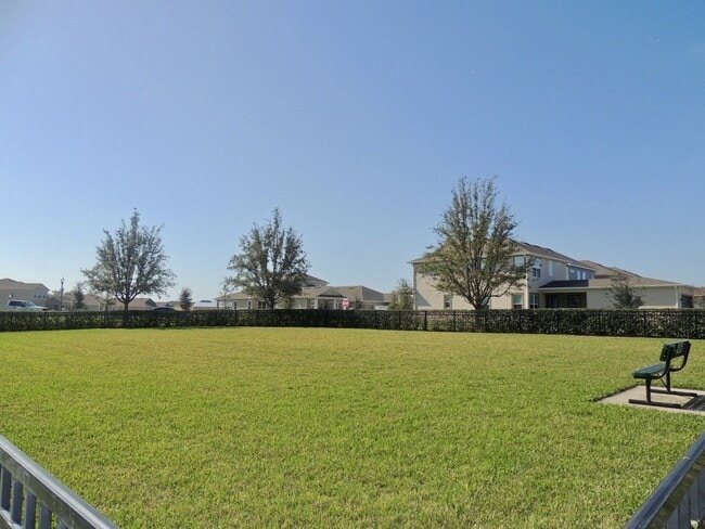 Building Photo - CALL ED FOR SHOWING APPOINTMENTS (352) 217...