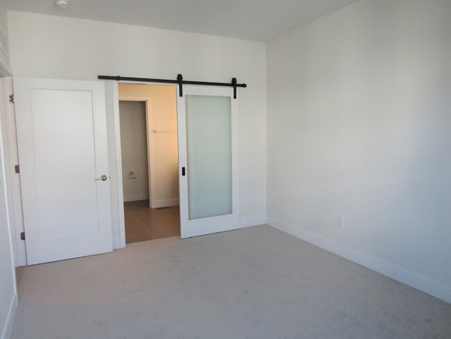 Building Photo - Town home a Block away from Sloan's Lake with roof top Deck