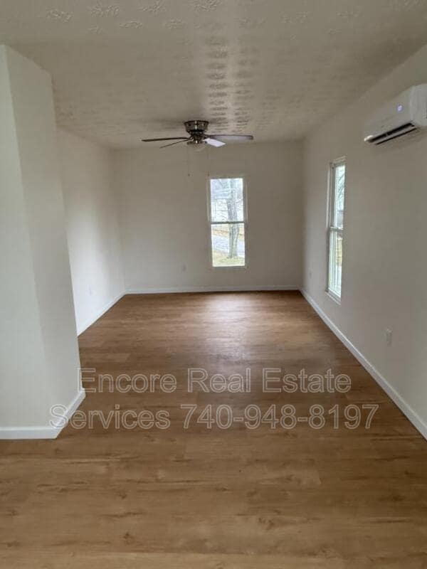 Building Photo - 103 N Monroe St