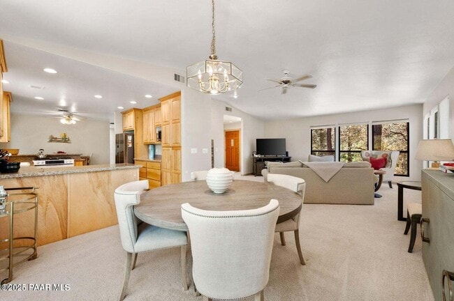 Building Photo - 1480 Cougar Trail