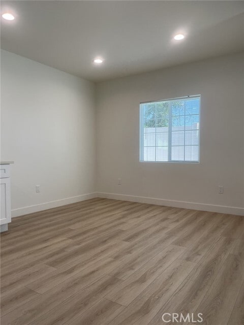 Building Photo - 8142 Redbush Ln