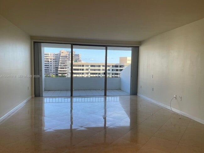 Building Photo - 155 Ocean Ln Dr