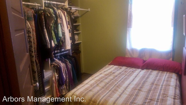 Building Photo - 2 br, 1.5 bath House - 297 42nd Street