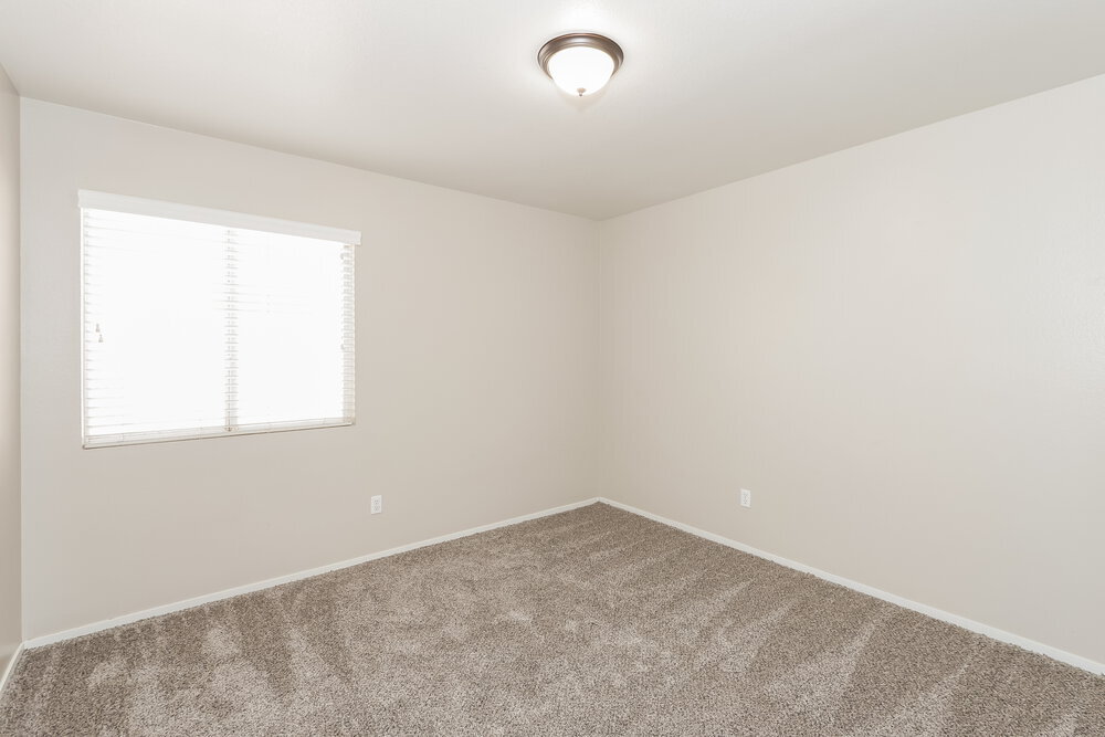 Building Photo - 6017 Ingenue Rd