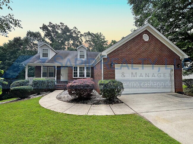 Primary Photo - 712 Habersham Ct