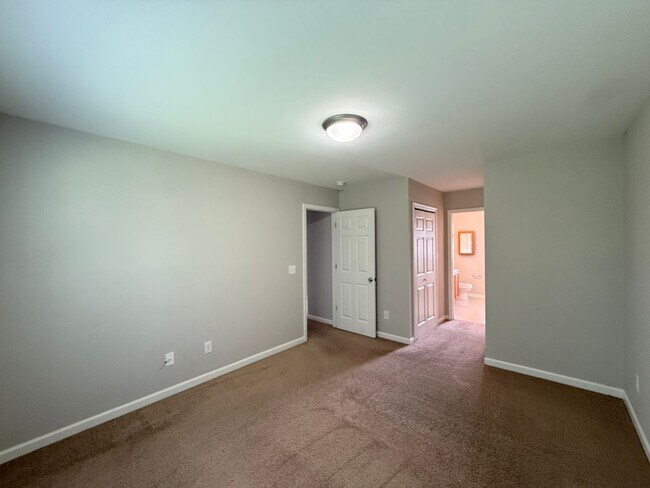 Building Photo - 5813 Huckleberry Ct