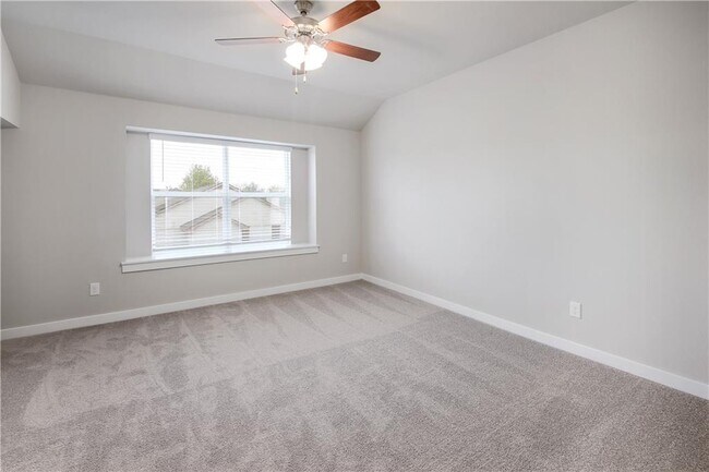 Building Photo - 17502c Bay Skipper Dr