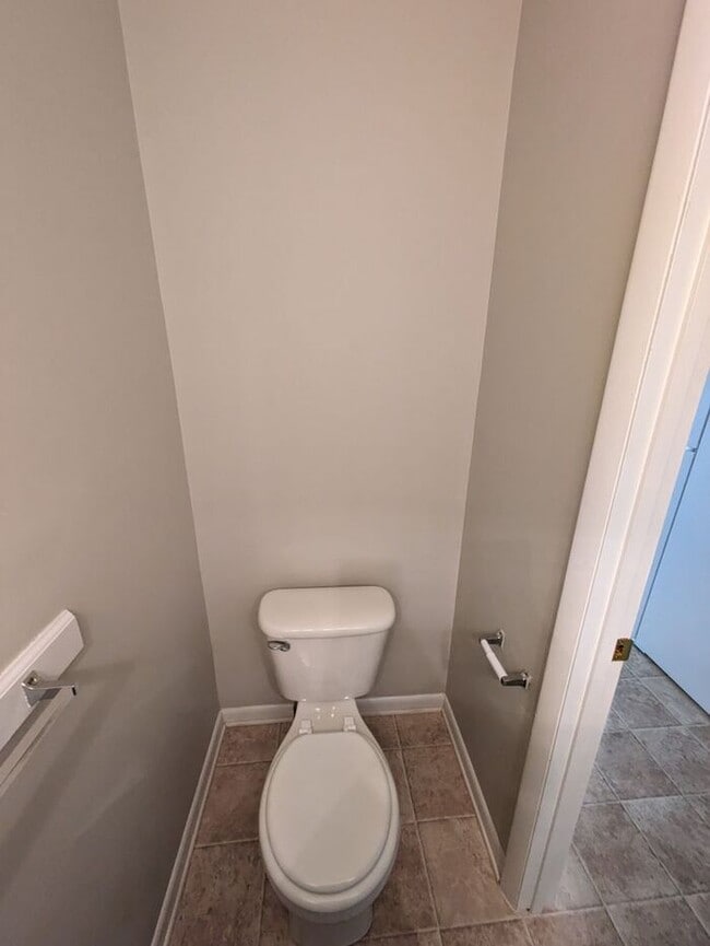 Building Photo - 2BD/1.5BA Townhome at Francescan Terrace