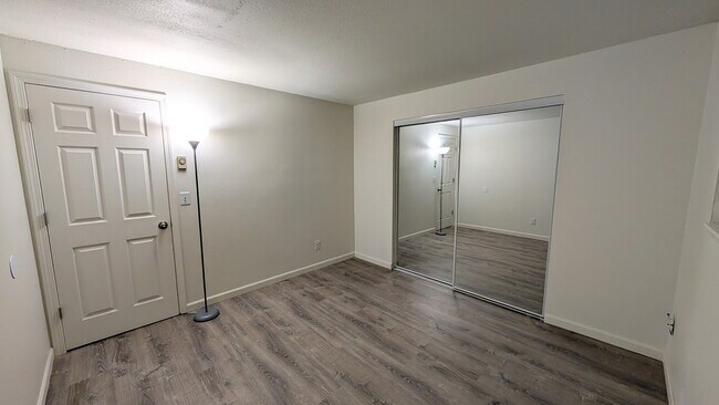 Building Photo - 2912 R St