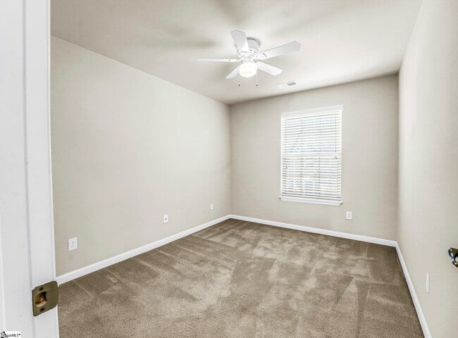 Building Photo - 446 Christiane Way