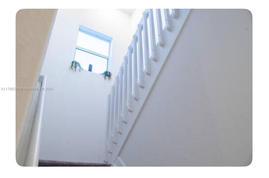 Building Photo - 13623 SW 184th Ter