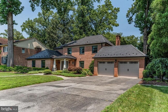 Building Photo - 6109 Clearwood Rd