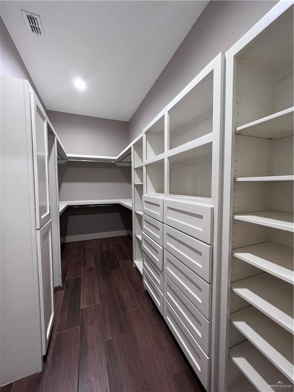 Building Photo - 5605 E Pecan Dr