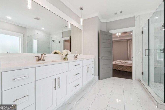 Building Photo - 1480 Chandler Rd