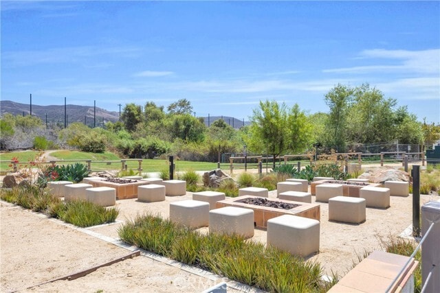 Building Photo - 32078 Paseo Vibrantre