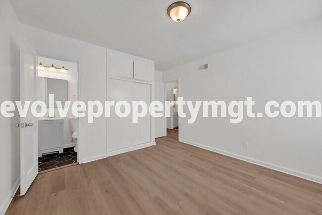Building Photo - STUNNING RENOVATION IN PRIME LOCATION!! $5...