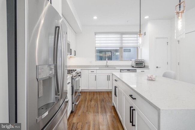 Building Photo - 3101 Riseview Ln