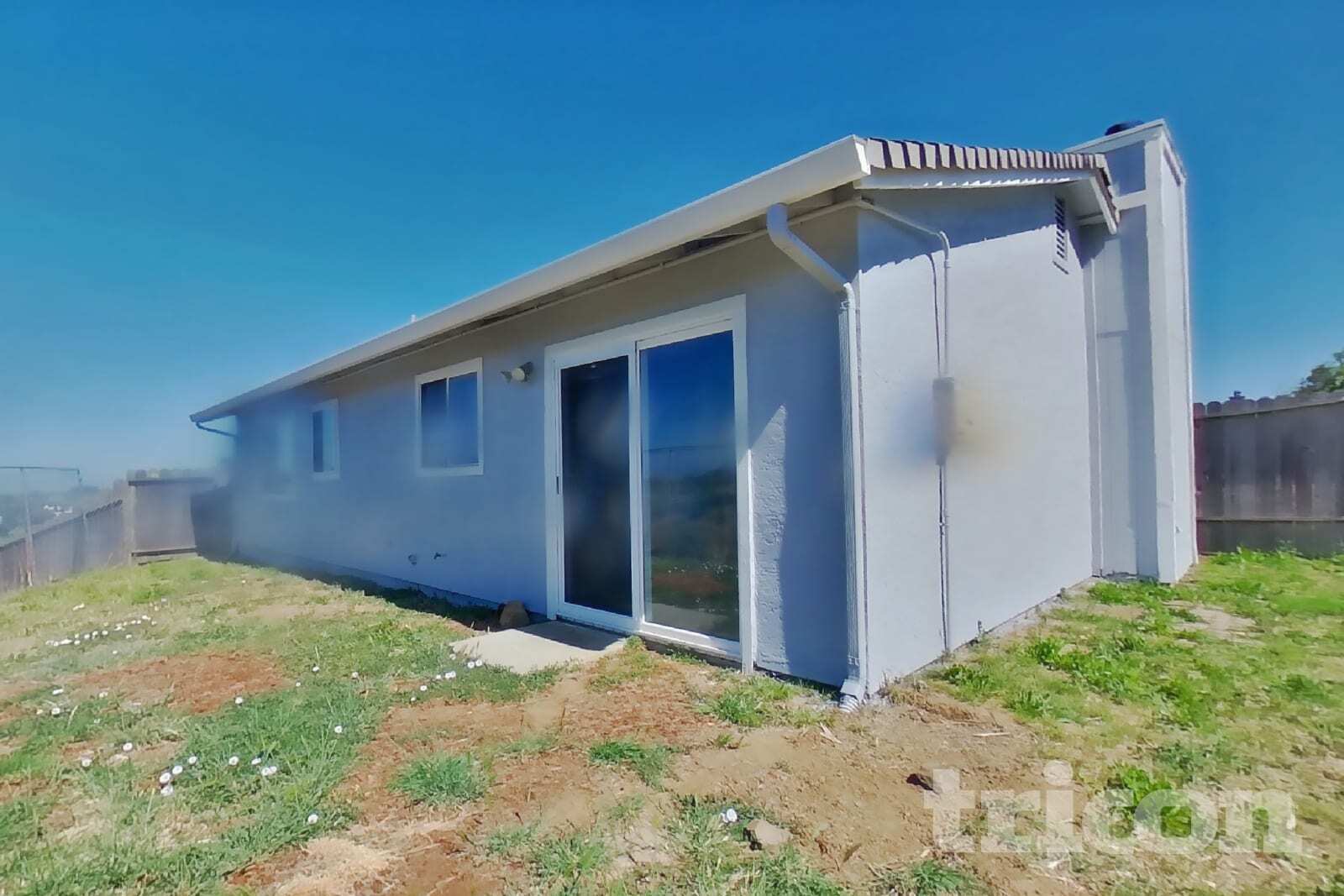 Building Photo - 706 La Canyada Dr