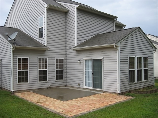 Building Photo - 1039 Canopy Dr