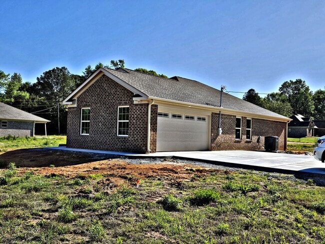 Building Photo - HOUSE for RENT Hartselle 3BR Built 2024