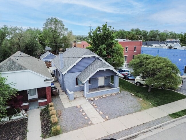 Building Photo - 722 S 700 E