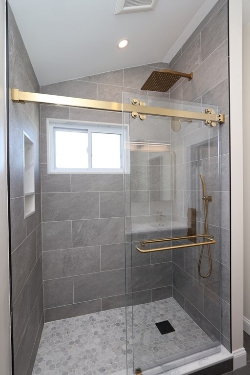 Building Photo - 14-16-16 Harriet St