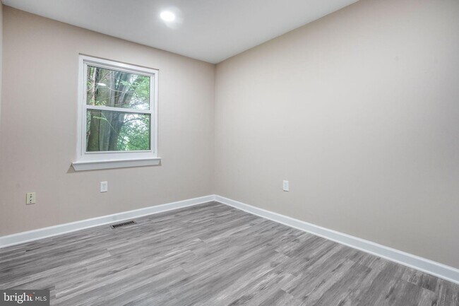 Building Photo - 3671 Waterwheel Square