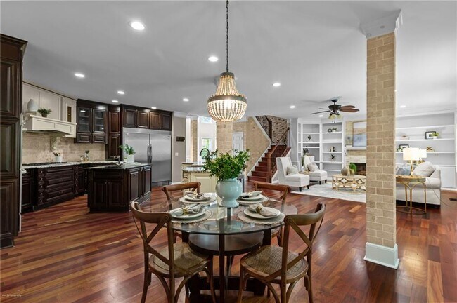 Building Photo - 2990 Hearthstone Dr