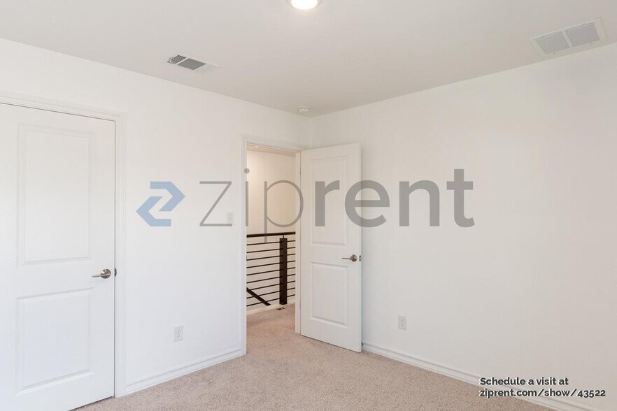 Building Photo - 117 Watkinville Rd