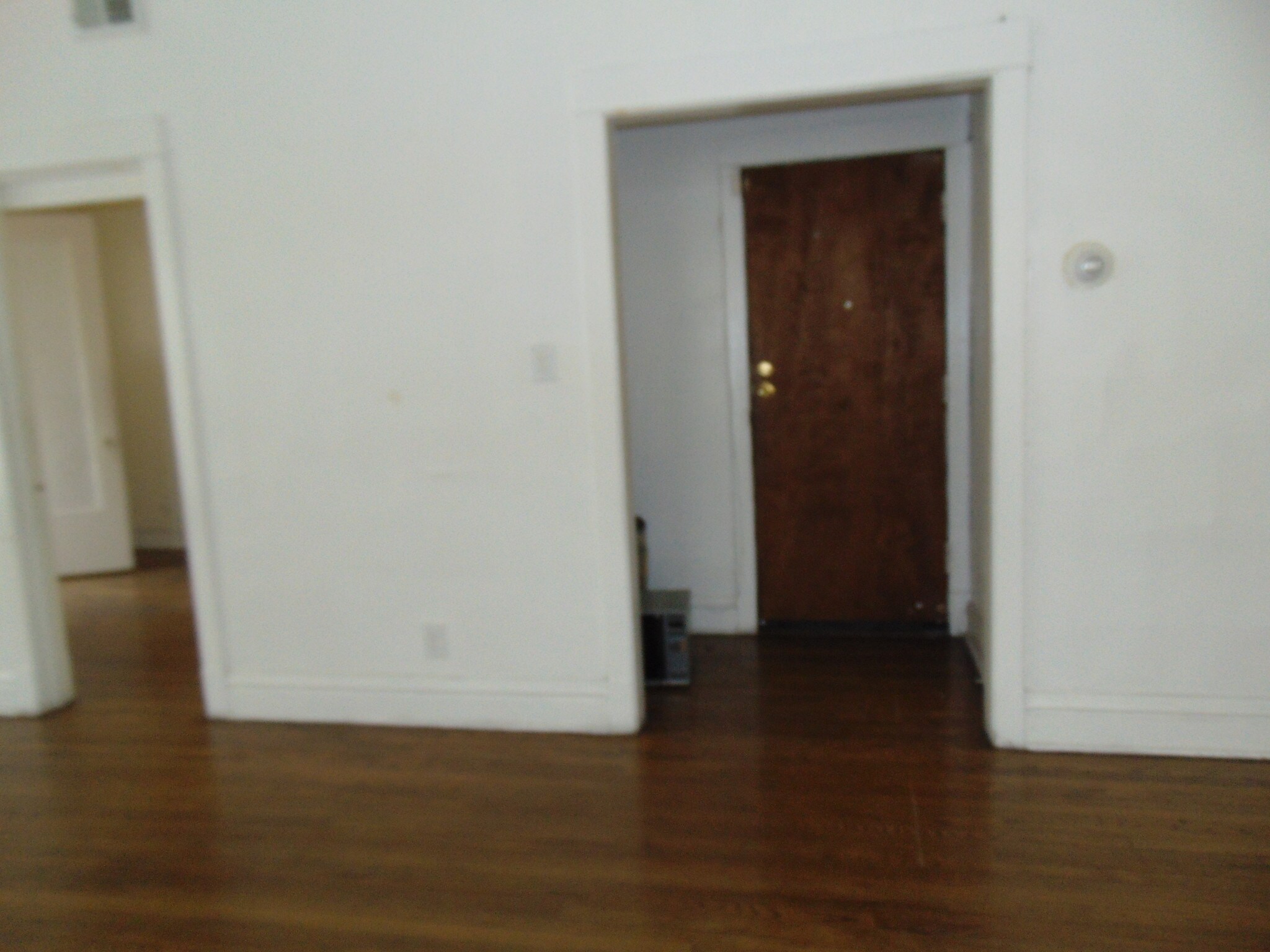 Building Photo - 7342 S Harvard Ave