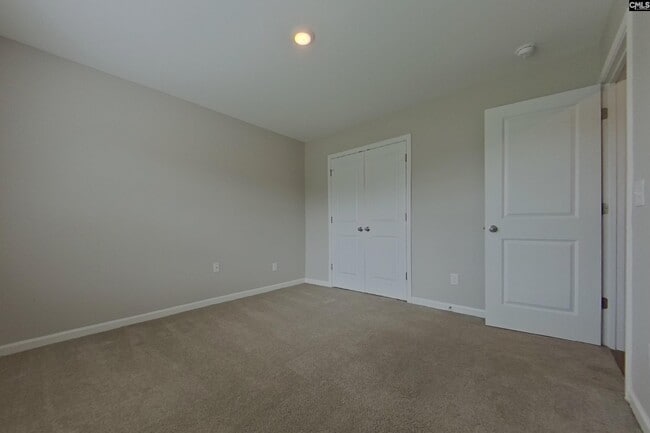 Building Photo - 122 Denali Cir