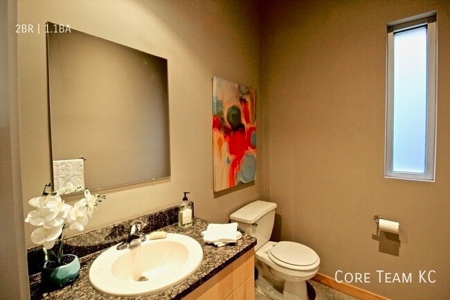 Building Photo - 4112 Walnut St