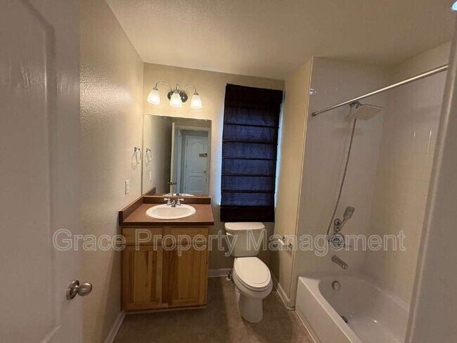 Building Photo - 24803 E Hoover Pl