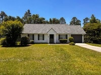 Building Photo - Charming 3 Bed 2 Bath Home in Cameron