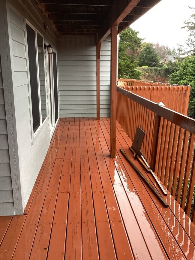 Building Photo - 326 SW 12th St