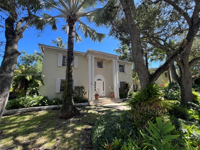 Building Photo - 3917 Segovia St